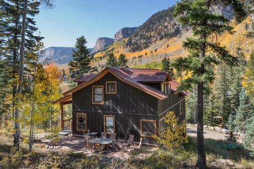 173 Lake Purgatory Drive - image 2