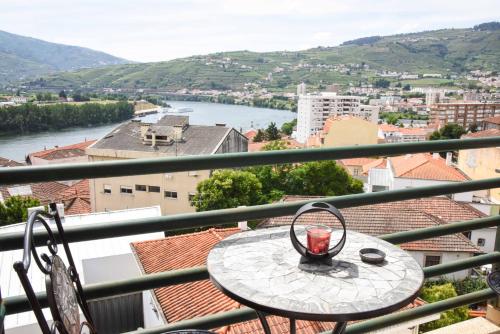 Janelas do Douro, Peso da Régua