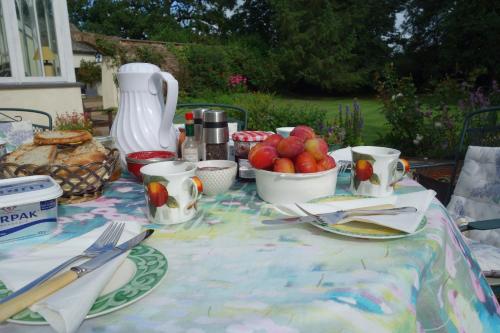 餐饮, St Michaels House in 波吉尔