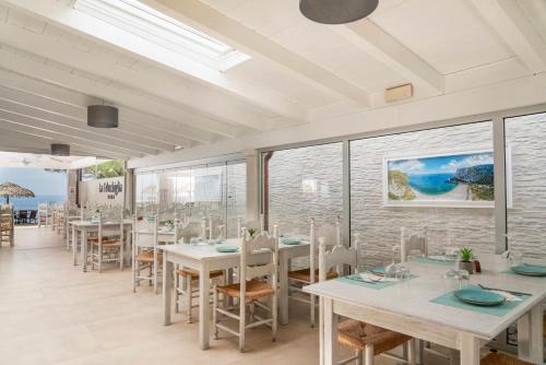 Hotel Ristorante La Conchiglia - image 2