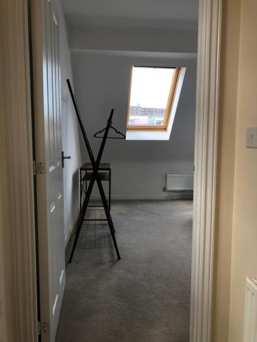 Spring House - Staycation - Perfect for Contractors & Families - 2 Parking Spaces