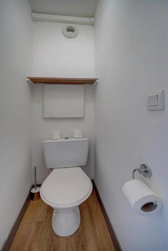 Upstays - 2 Rooms - Pool - Garden - Terrace 3