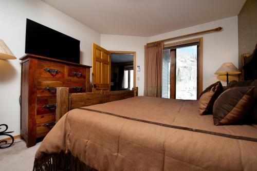 Kendall 530 - image 8