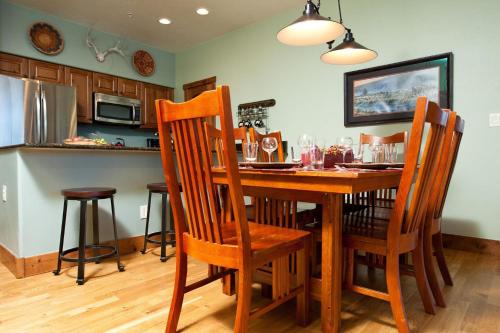 Peregrine Point 108 - image 9