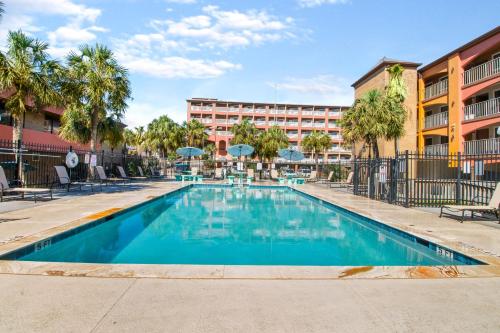 Beachfront Palms Hotel Galveston