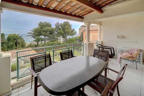 Upstays - 2 Rooms sea view - Renovated - Pool - image 3