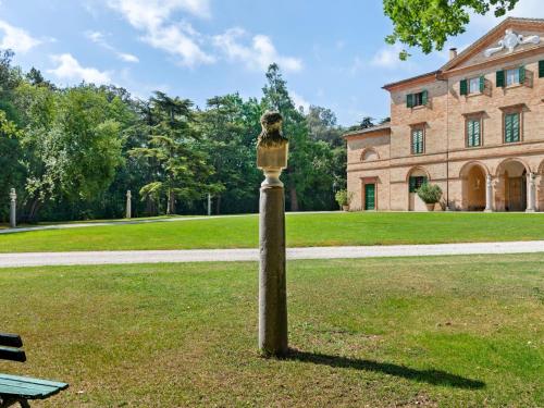  Traditional Villa in Filottrano with Swimming Pool in Filottrano