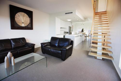 Charlestown Executive Apartments Room Type - Three-Bedroom Apartment