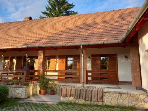 Galambos Pinceszet in Abaújszántó
