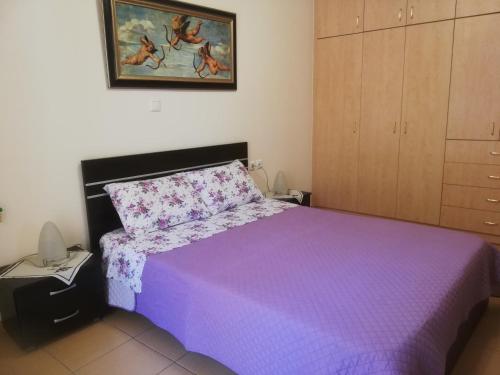  YOUR HOME NEAR THE BEACH AND THE AIRPORT in Artemida