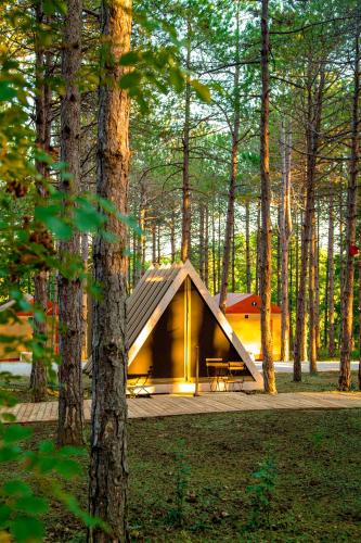 LONGOSPHERE GLAMPING