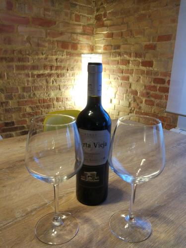 IDEAL & CENTRO, tranquilo GARAJE GRATIS y 2 baños IDEAL & CENTRO, tranquilo GARAJE GRATIS y 2 baños