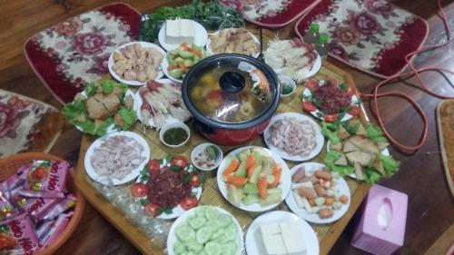 Linh Homestay and motorbikes rent - 레스토랑