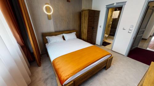 1 twin bed