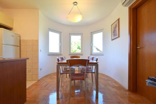 Apartment Mirela - image 2