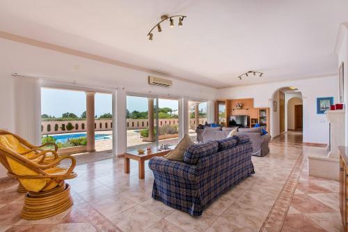 Villa Ocean View by Villa Plus - image 3