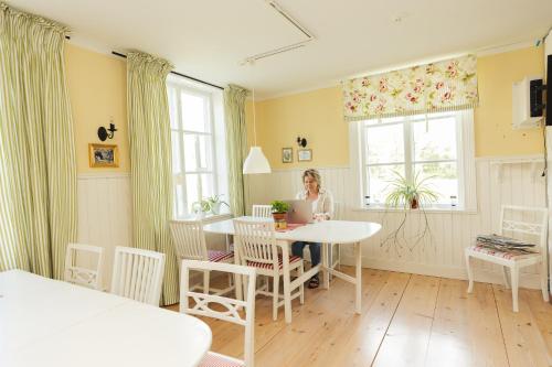 Bäcks Bed & Breakfast - image 11