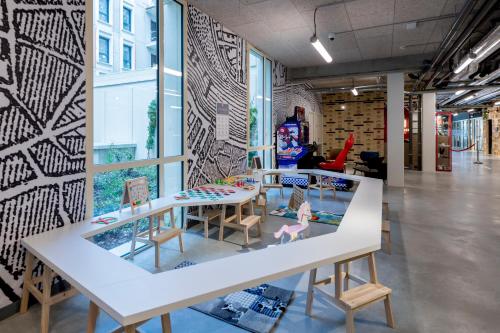 MEININGER Hotel Bordeaux Gare Saint-Jean - image 9