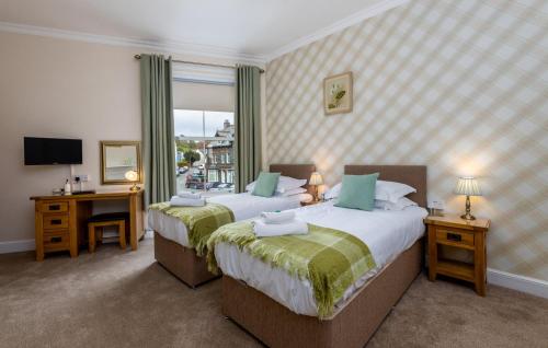 Superior Double or Twin Room image 2