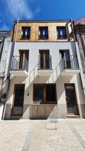 Entrance, Sardines and Friends Hostel & Apartments in Povoa De Varzim