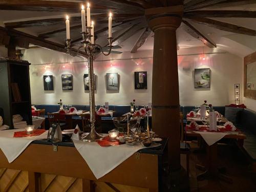 Marktplatzhotel - Restaurant Tafelspitz - image 11