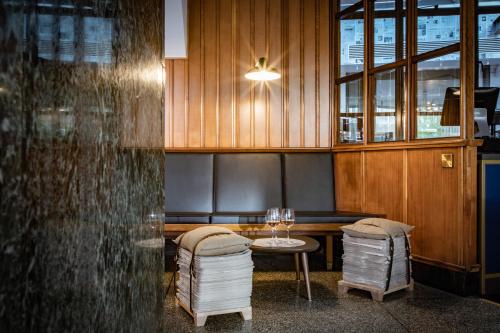 Patogumai, Telegraph Hotel - Coventry in Koventris