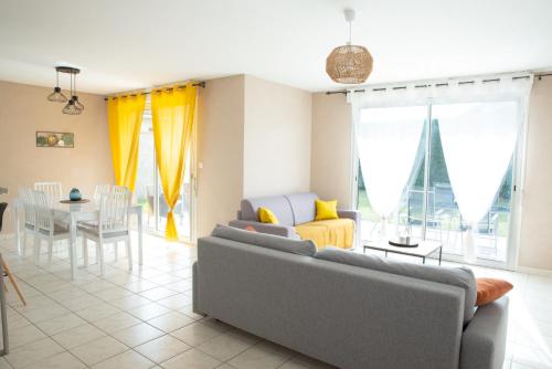 Villa avec Jardin 600m² Netflix proche Toulouse gîte à louer Beauzelle