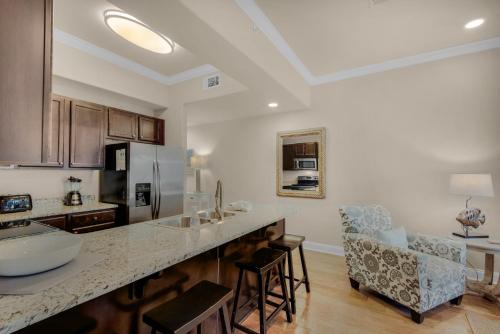 Alerio 104E, Destin (photo 7)