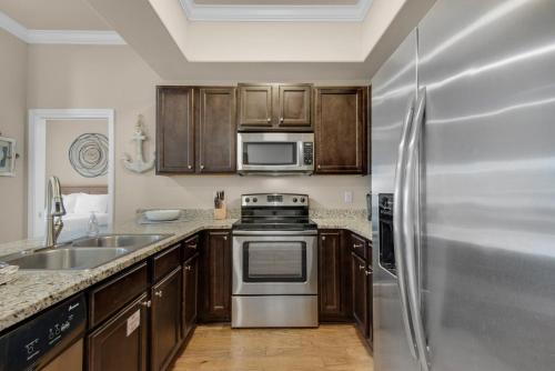 Alerio 104E, Destin (photo 8)