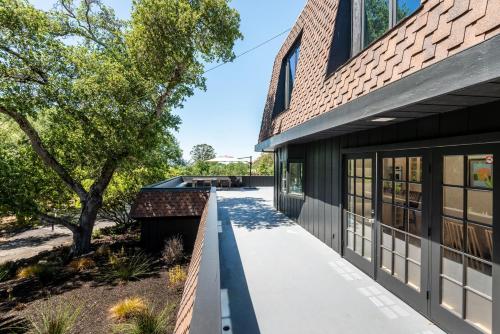 Exceptional Vacation Home in Santa Rosa home - image 4