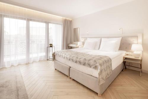 Instalaciones, Maritime Residence in Miedzyzdroje