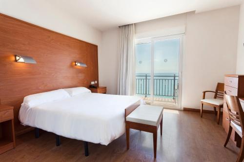 Twin Room with Sea View