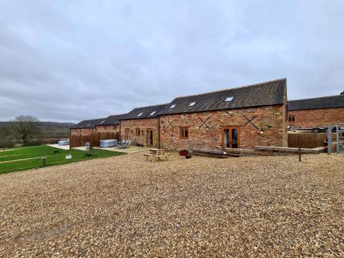 Hastings Retreat Rural barn conversions with Private Lake