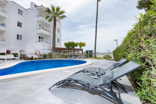 Sand Beach Apartments - image 8
