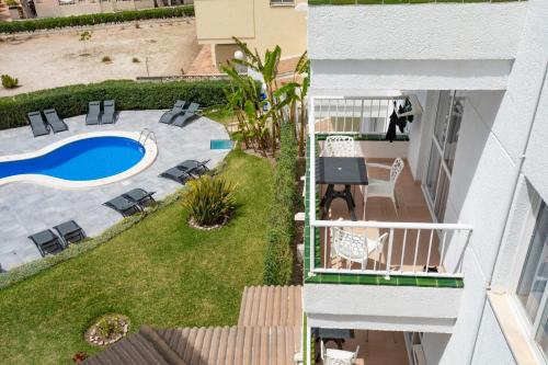 Sand Beach Apartments - image 2