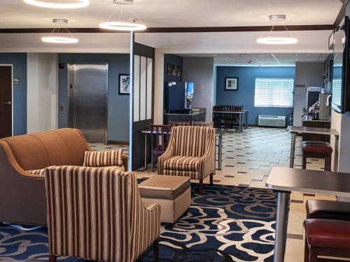ล็อบบี้, ไมโครเทล อินน์ แอนด์ สวีท บาย วินด์แฮม มิชิแกน ซิตี้ (Microtel Inn & Suites by Wyndham Michigan City) in มิชิแกน ซิตี้ (IN)