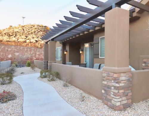 Coral Ridge Cottage