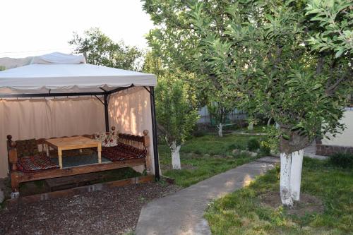 Facilities, Гостевои дом Chimgan Apple Garden in Yusufkhona