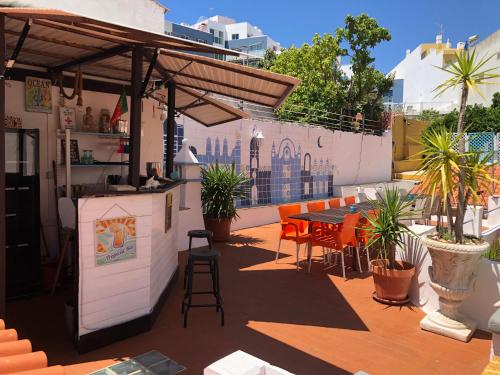 Orange Terrace Hostel Albufeira