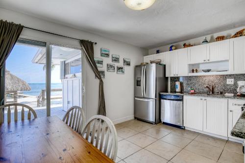 The Zane Grey in Layton (FL)