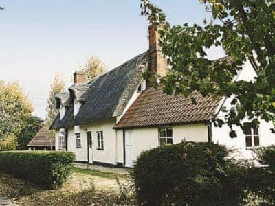 Burnt House Cottage in Darmsden