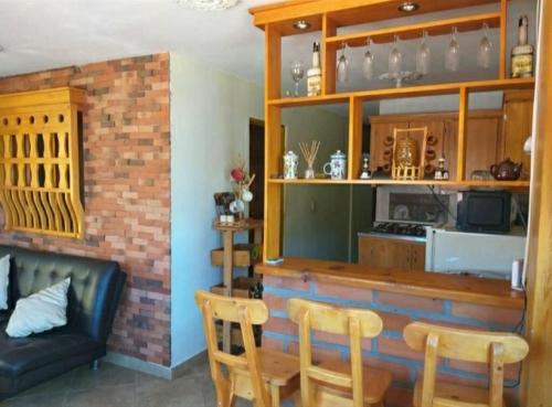 APARTAMENTOS AMOBLADOS EN GUATAPE