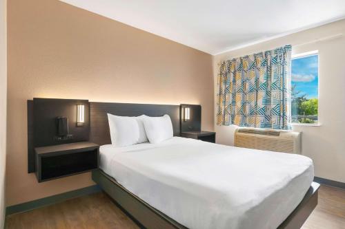 1 queen bed