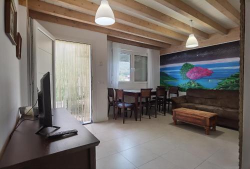  Chalet en la Montaña junto Río a 30 minutos de la Playa in 39813 Arredondo
