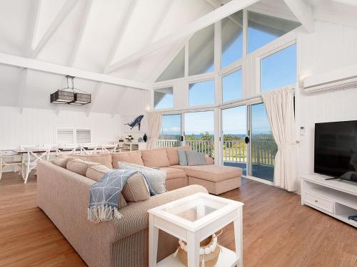 Удобства, Kingsley Beach House Boat Harbour in Уан Маил Бийч