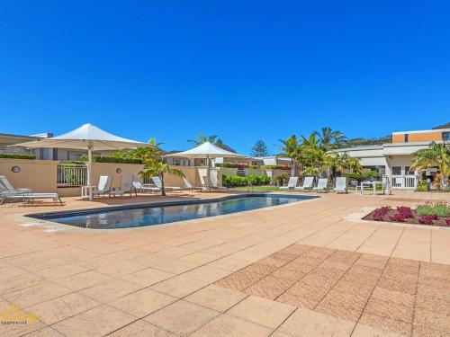 Buitenkant, Breakwater Apartment 403 in Shoal Bay
