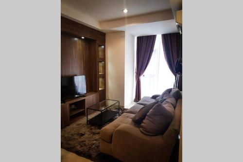 Luxury and Comfort 2 BR Apartment Lavenue Pancoran by Sang Living