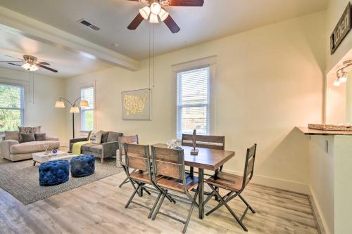 Galveston Getaway half Mi to Beach and Seawall! in Galveston, USA