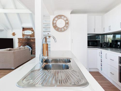кухня, Kingsley Beach House Boat Harbour in Уан Маил Бийч