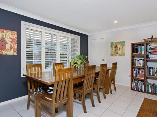 Malibu Beach House in Lake Cathie